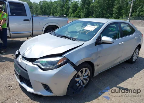 2015 Toyota Corolla Le z USA, uszkodzony, nr VIN 2T1BURHE7FC371575